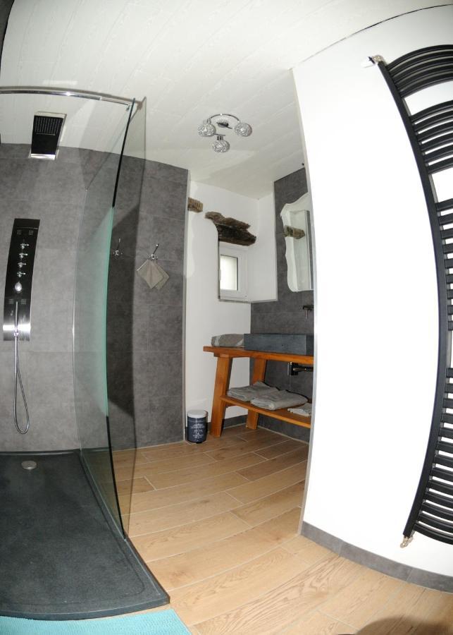 Holiday home Le Au Bord De La Foret