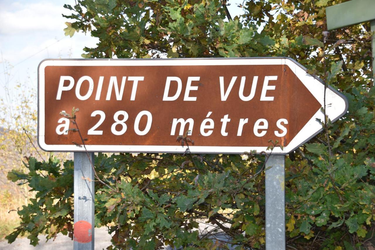 Le Au Bord De La Forêt Hébergement de vacances Monthermé